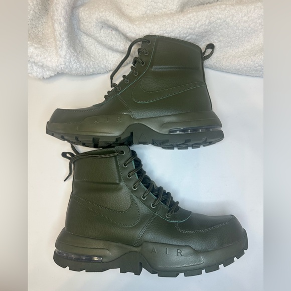 Nike Air Max Goaterra 2.0. DD5016-300. Size 10.5. - Picture 3 of 8